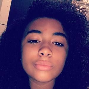 Meet your Posher, Krista